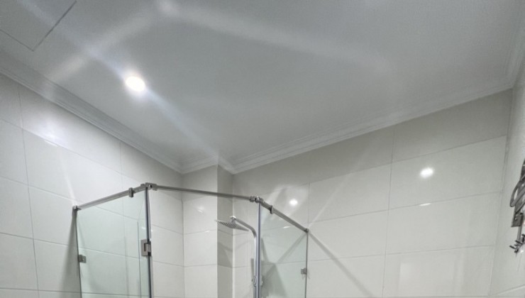 BÁN GẤP NHÀ MỚI THỊNH QUANG, ĐỐNG ĐA 4 PHÒNG NGỦ - 48 M2 - NHỈNH 5 TỶ - ẢNH THẬT.